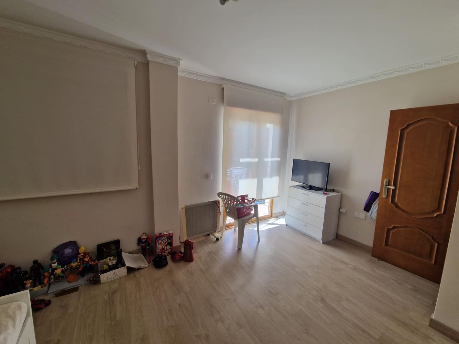 6 bedroom Terraced Villa for sale in Rafelguaraf with garage - € 160,000 (Ref: 9741717)