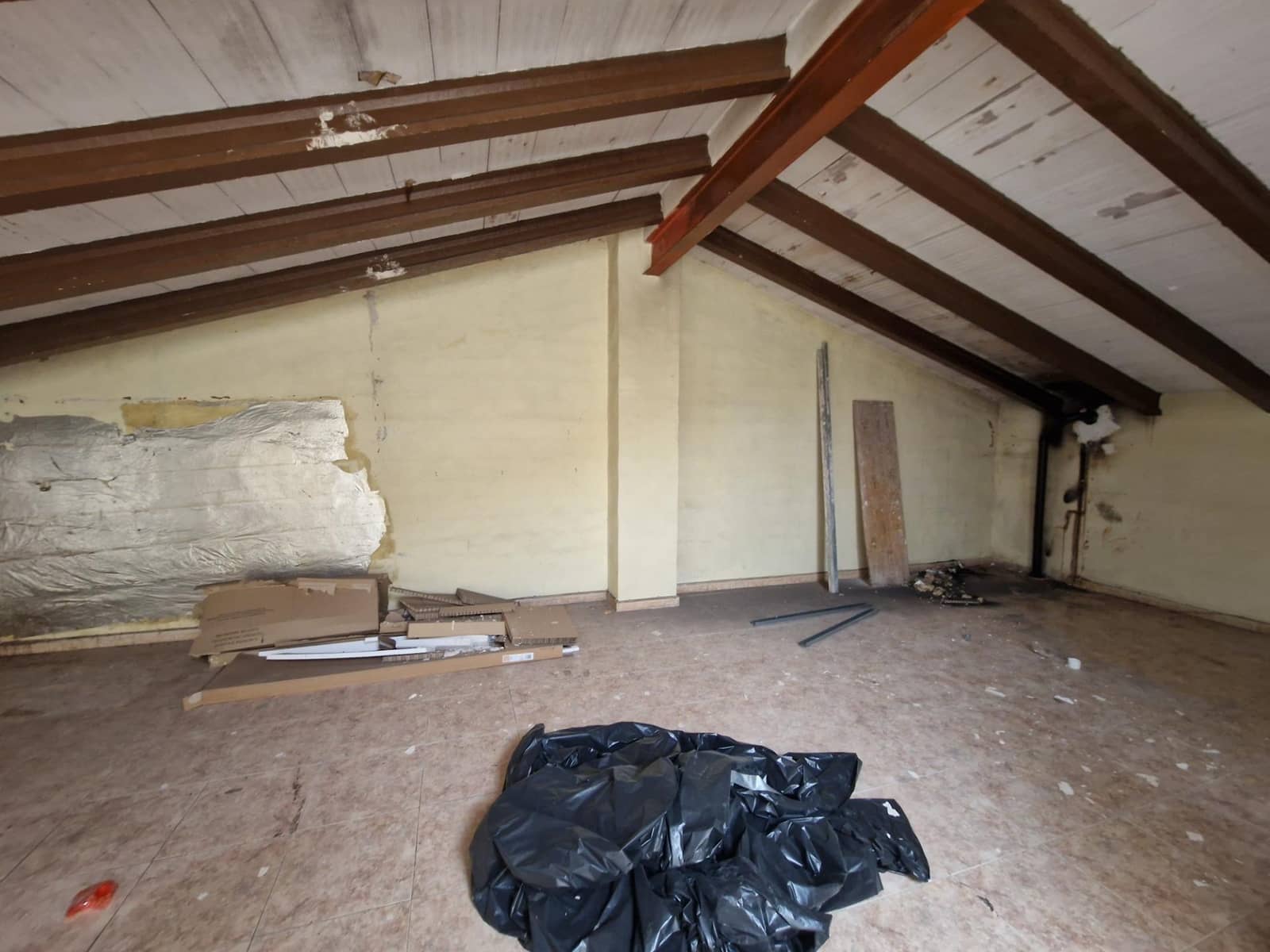 6 bedroom Terraced Villa for sale in Rafelguaraf with garage - € 160,000 (Ref: 9741717)