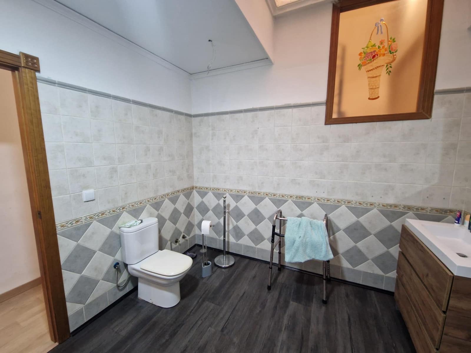 6 bedroom Terraced Villa for sale in Rafelguaraf with garage - € 160,000 (Ref: 9741717)