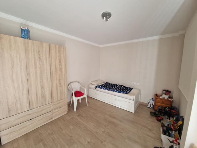 6 Zimmer Reihenhaus zu verkaufen in Rafelguaraf mit Garage - 160.000 € (Ref: 9741717)