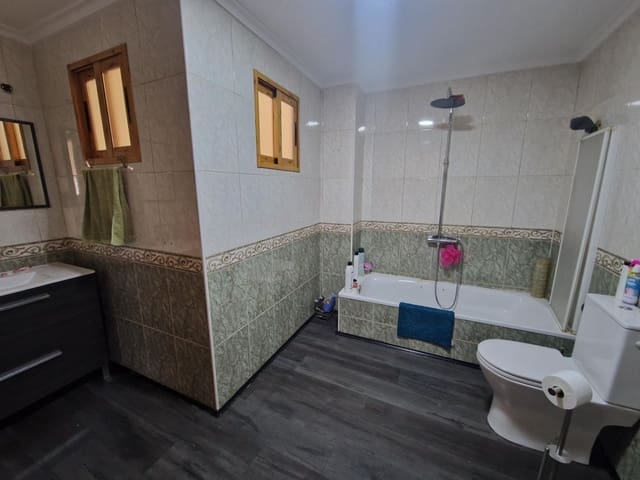 6 Zimmer Reihenhaus zu verkaufen in Rafelguaraf mit Garage - 160.000 € (Ref: 9741717)