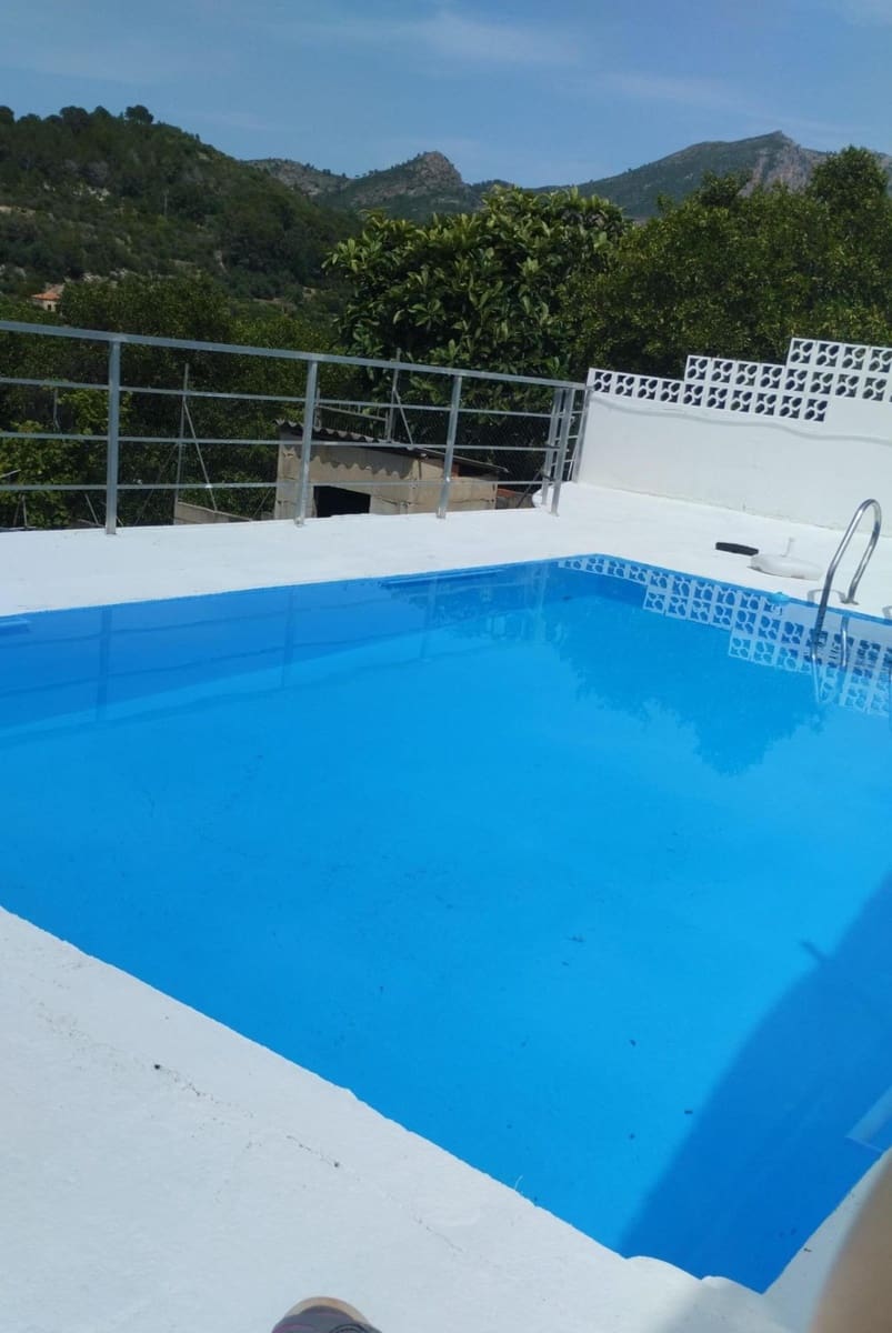 3 chambre Villa/Maison à vendre à Alzira avec piscine - 240 000 € (Ref: 9788373)