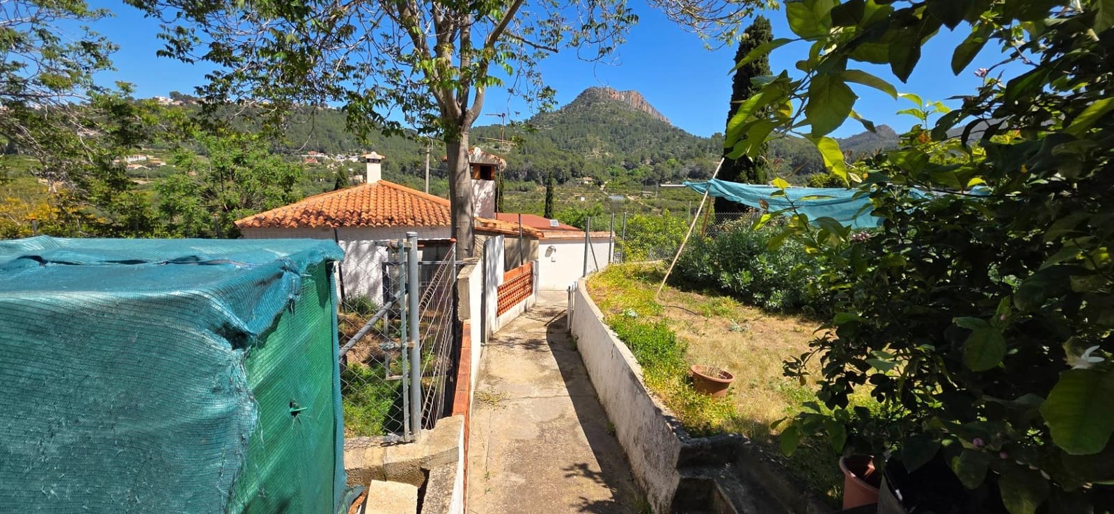 3 chambre Villa/Maison à vendre à Alzira avec piscine - 240 000 € (Ref: 9788373)