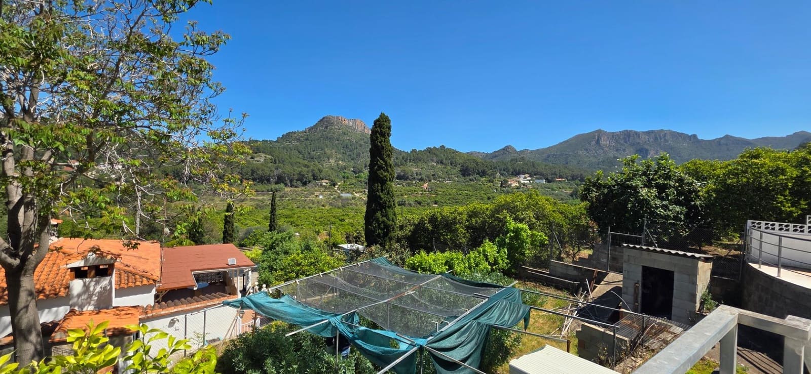 3 chambre Villa/Maison à vendre à Alzira avec piscine - 240 000 € (Ref: 9788373)