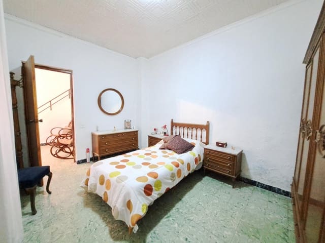 4 bedroom Townhouse for sale in Corbera - € 155,000 (Ref: 9797059)