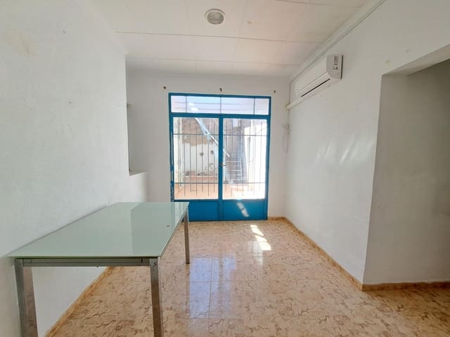 Omakotitalo myytävänä paikassa Antella - 110 000 € (Ref: 9797060)