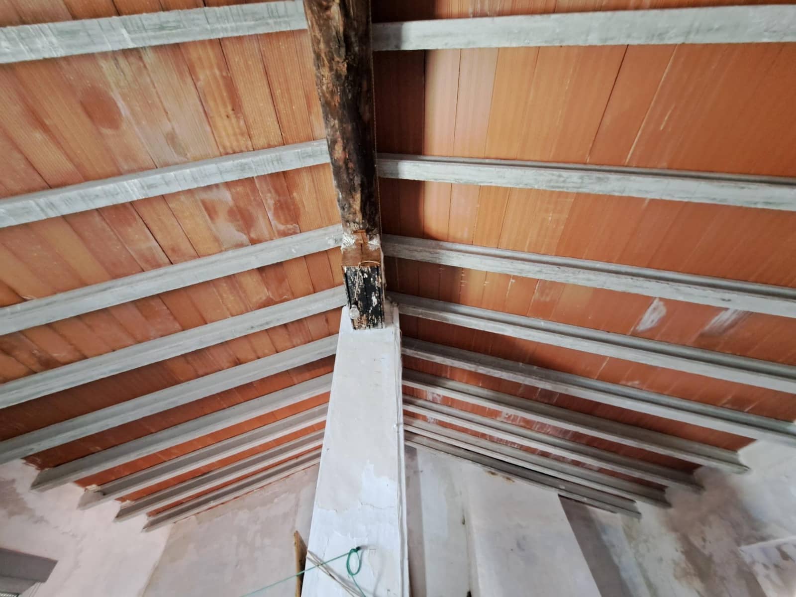 Omakotitalo myytävänä paikassa Antella - 110 000 € (Ref: 9797060)