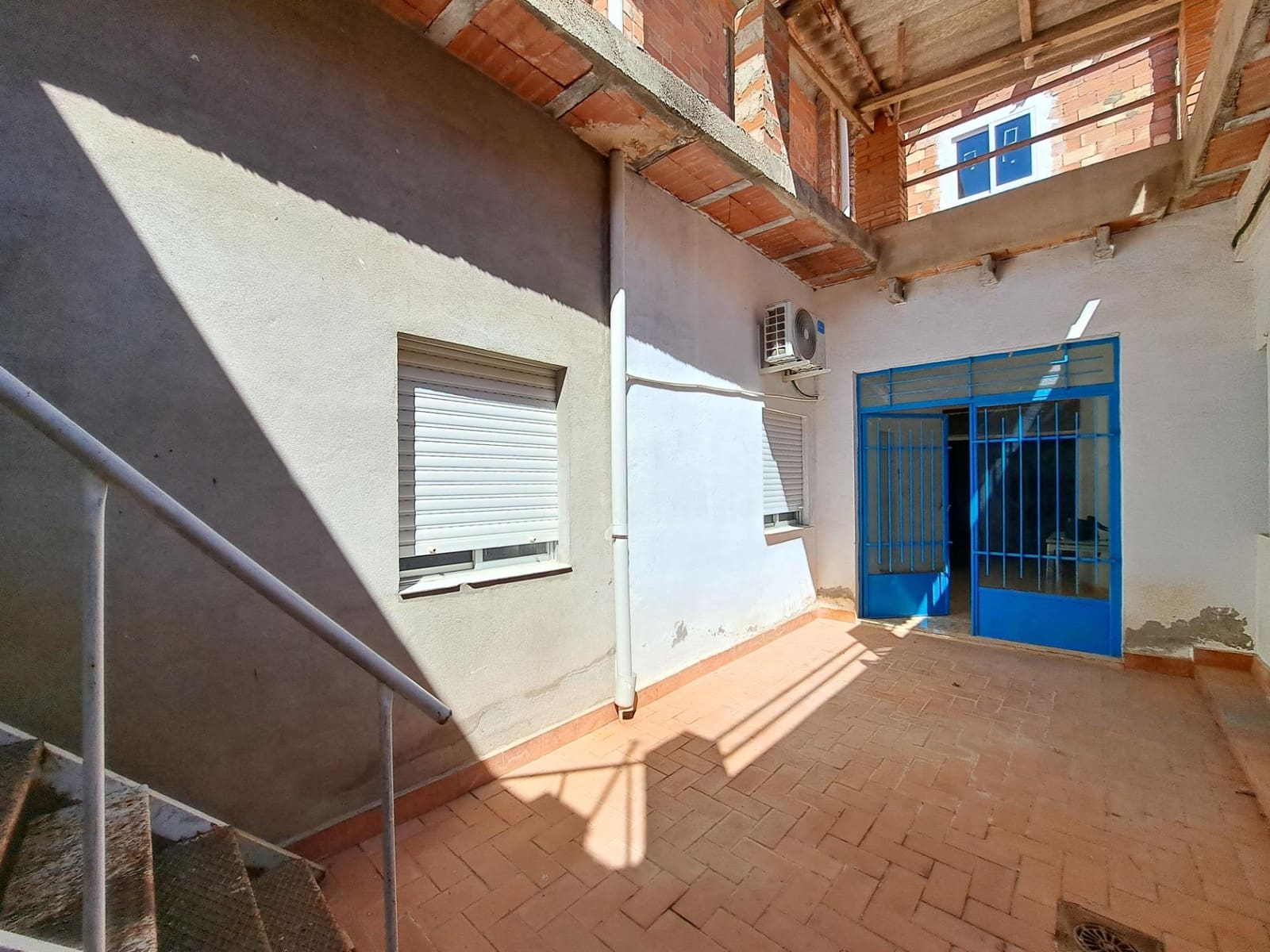 Omakotitalo myytävänä paikassa Antella - 110 000 € (Ref: 9797060)