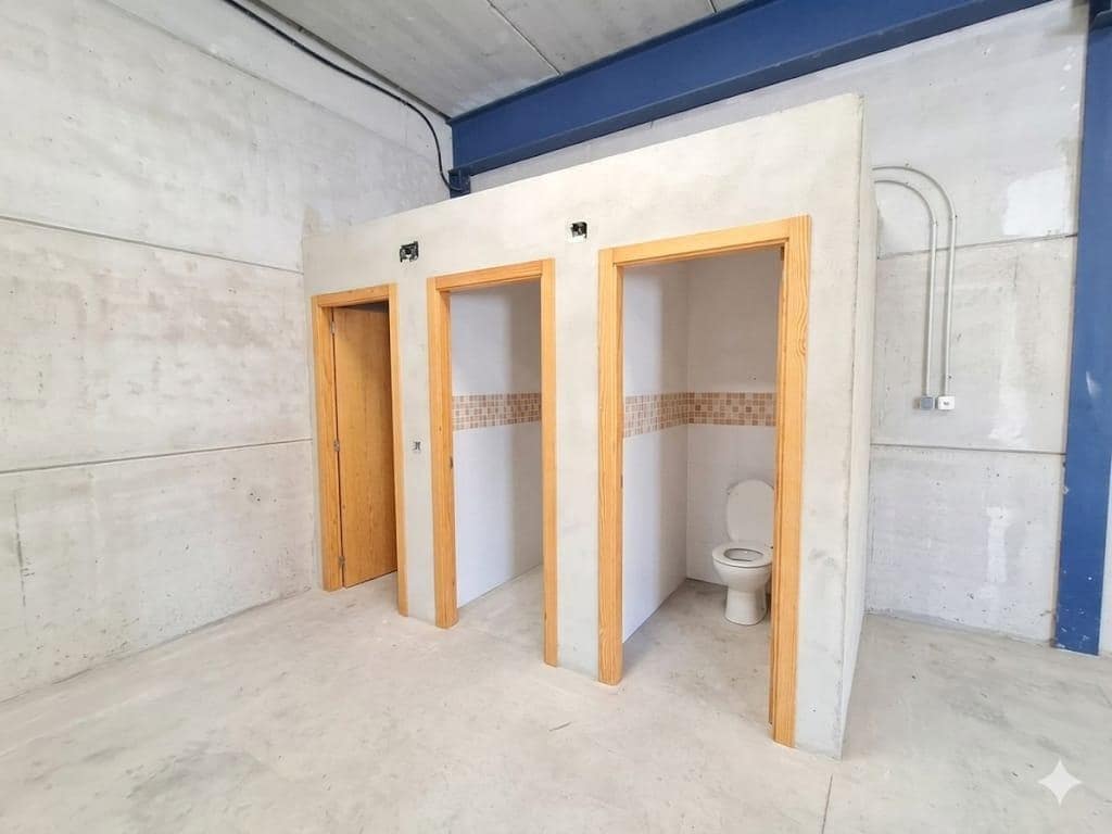 Företag till salu i La Pobla Llarga - 100 000 € (Ref: 9799217)