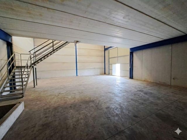 Företag till salu i La Pobla Llarga - 100 000 € (Ref: 9799217)