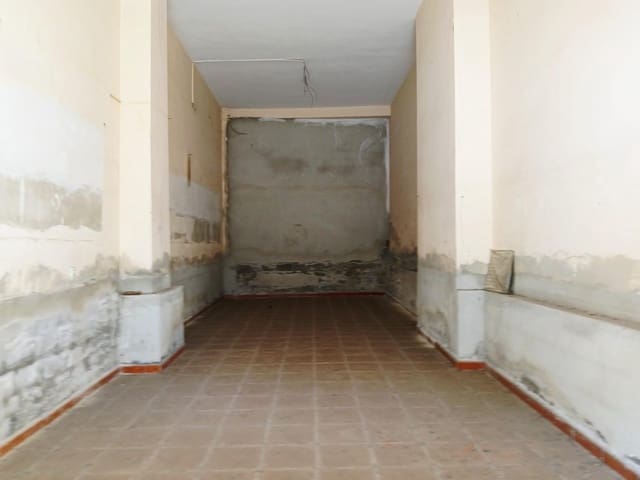 Garasje til leie i Alzira - € 200 (Ref: 9799218)