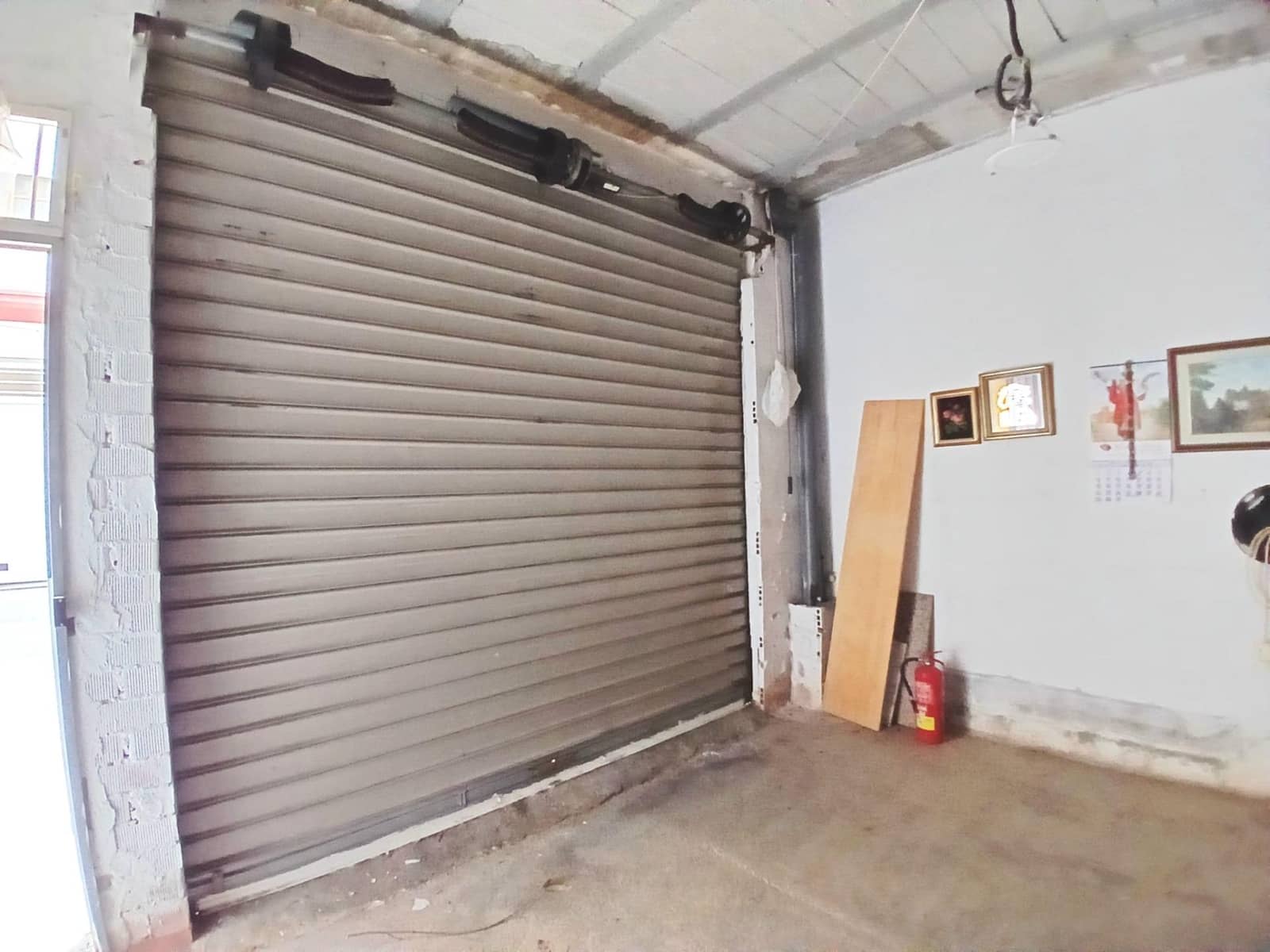 Kommersiell att hyra i Alzira - 300 € (Ref: 9804275)