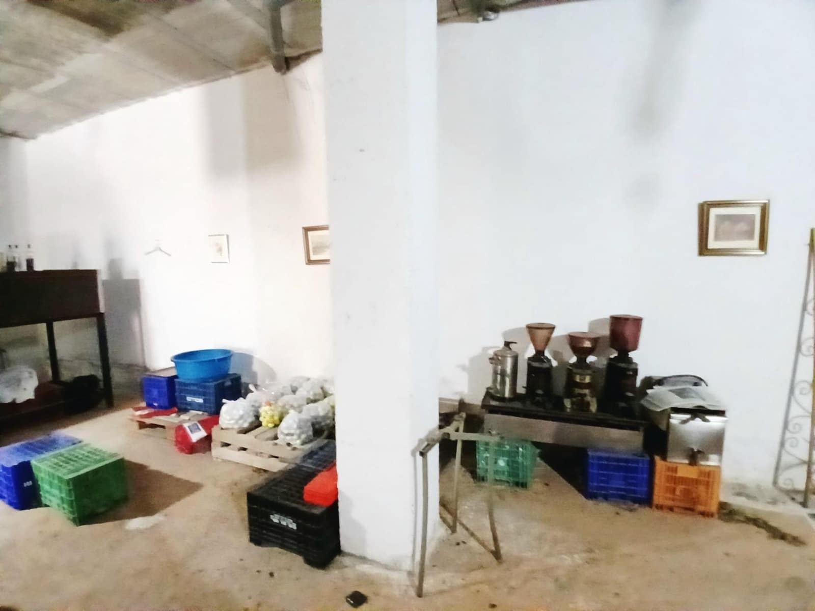 Kommersiell att hyra i Alzira - 300 € (Ref: 9804275)