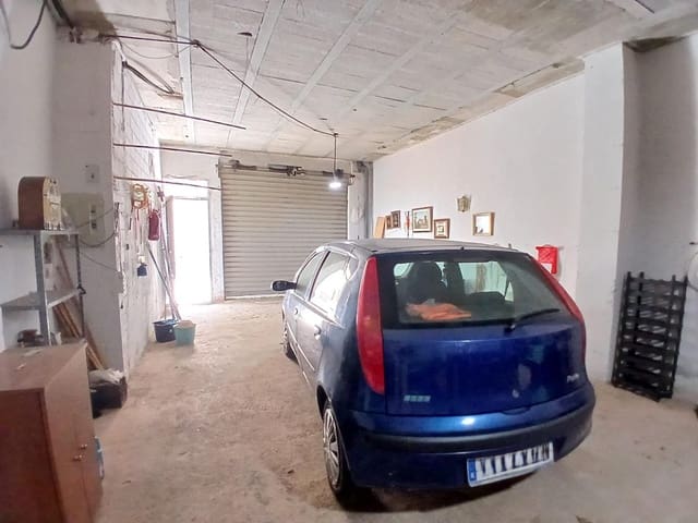Kommersiell att hyra i Alzira - 300 € (Ref: 9804275)