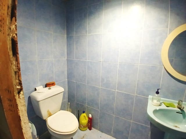 Kommersiell att hyra i Alzira - 300 € (Ref: 9804275)