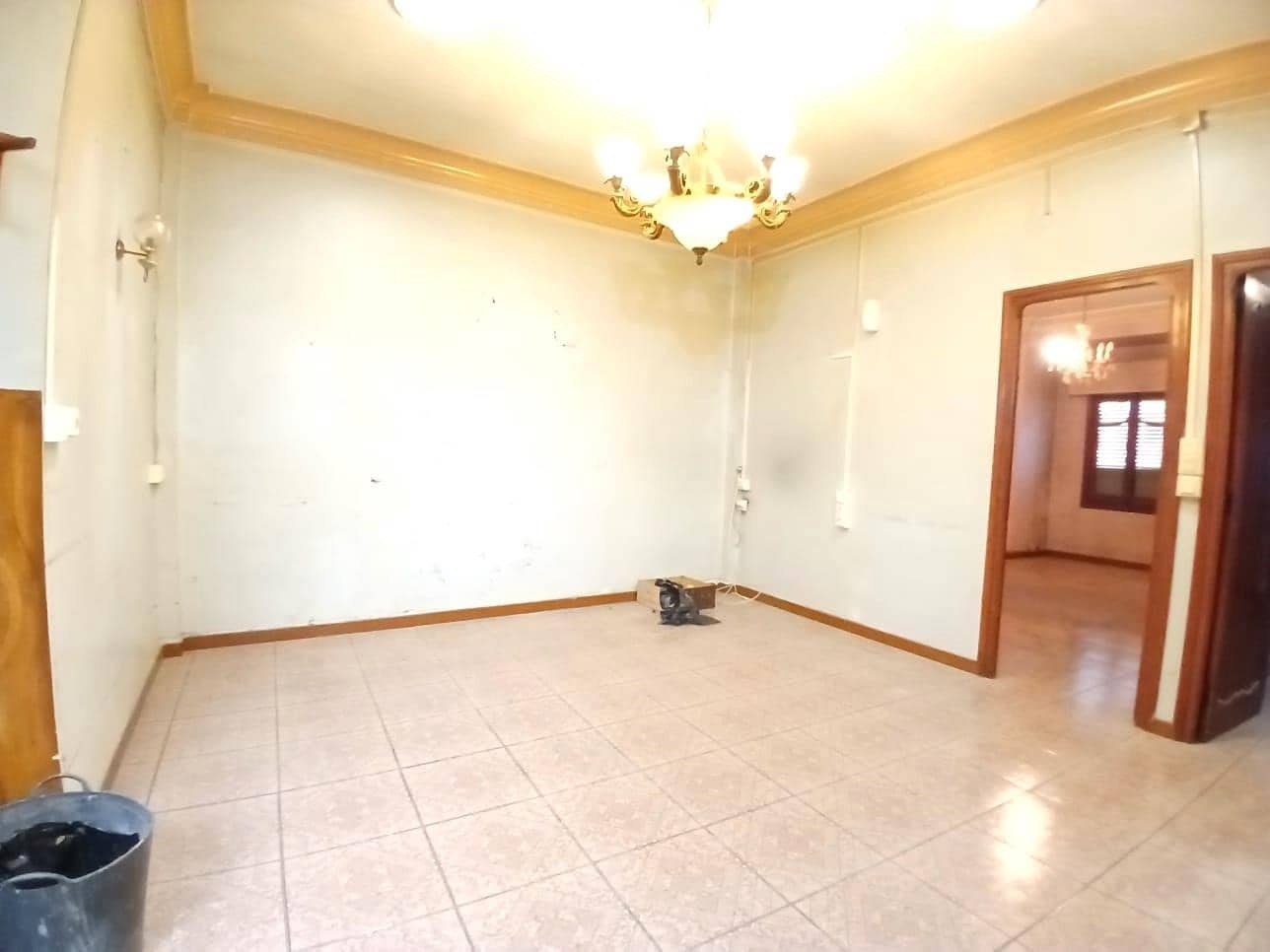 5 bedroom Apartment for sale in Carcaixent - € 120,000 (Ref: 9806448)