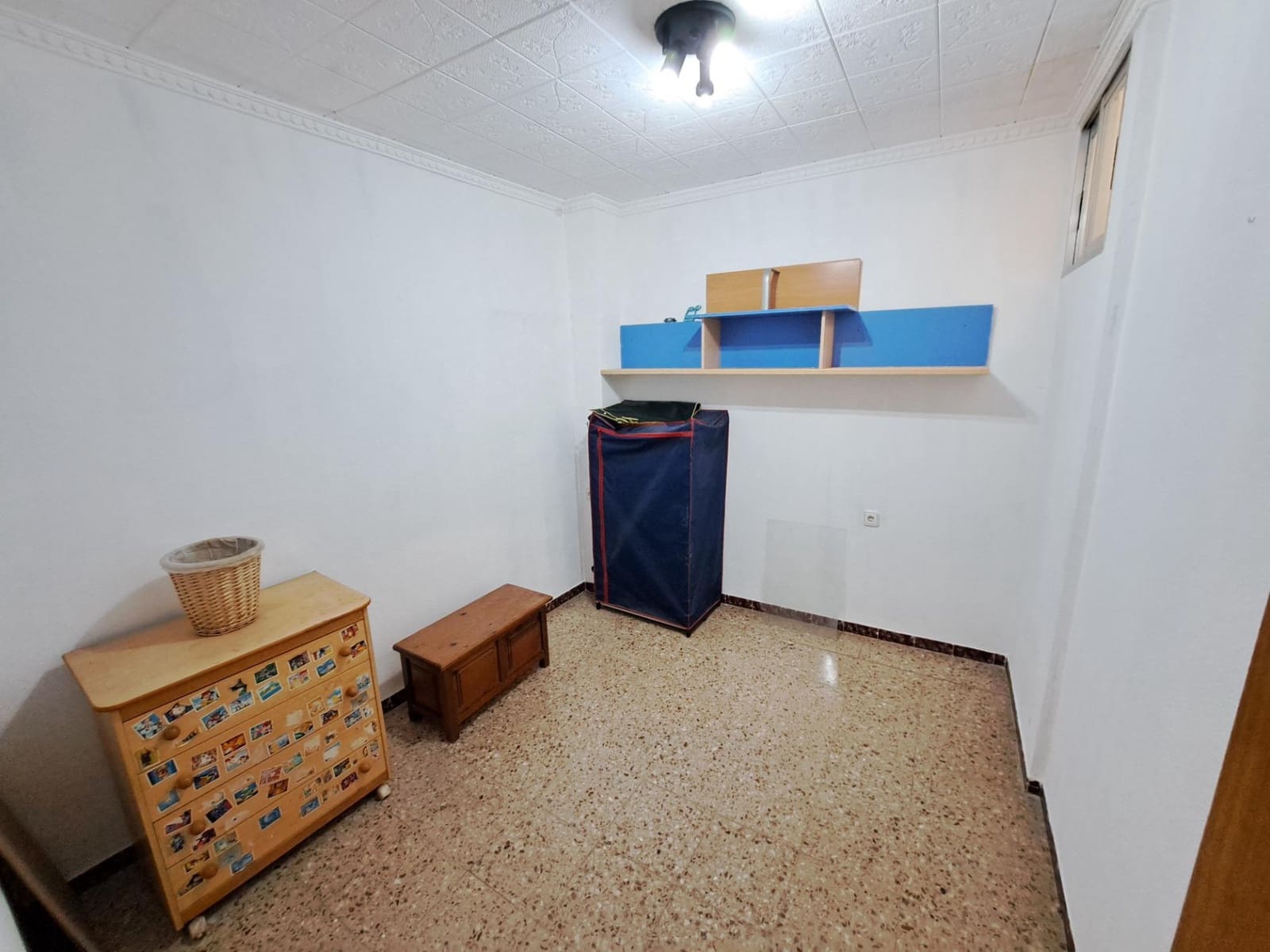 4 bedroom Townhouse for sale in Alzira - € 150,000 (Ref: 9807932)