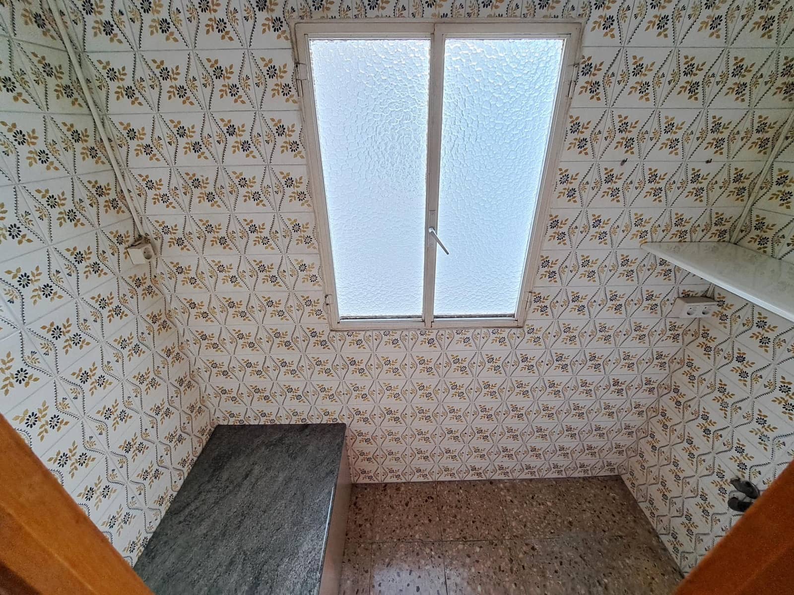 4 bedroom Townhouse for sale in Alzira - € 150,000 (Ref: 9807932)