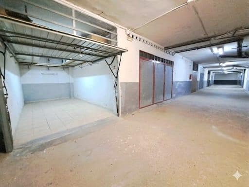 Garage til salg i Alzira - € 25.000 (Ref: 9818179)