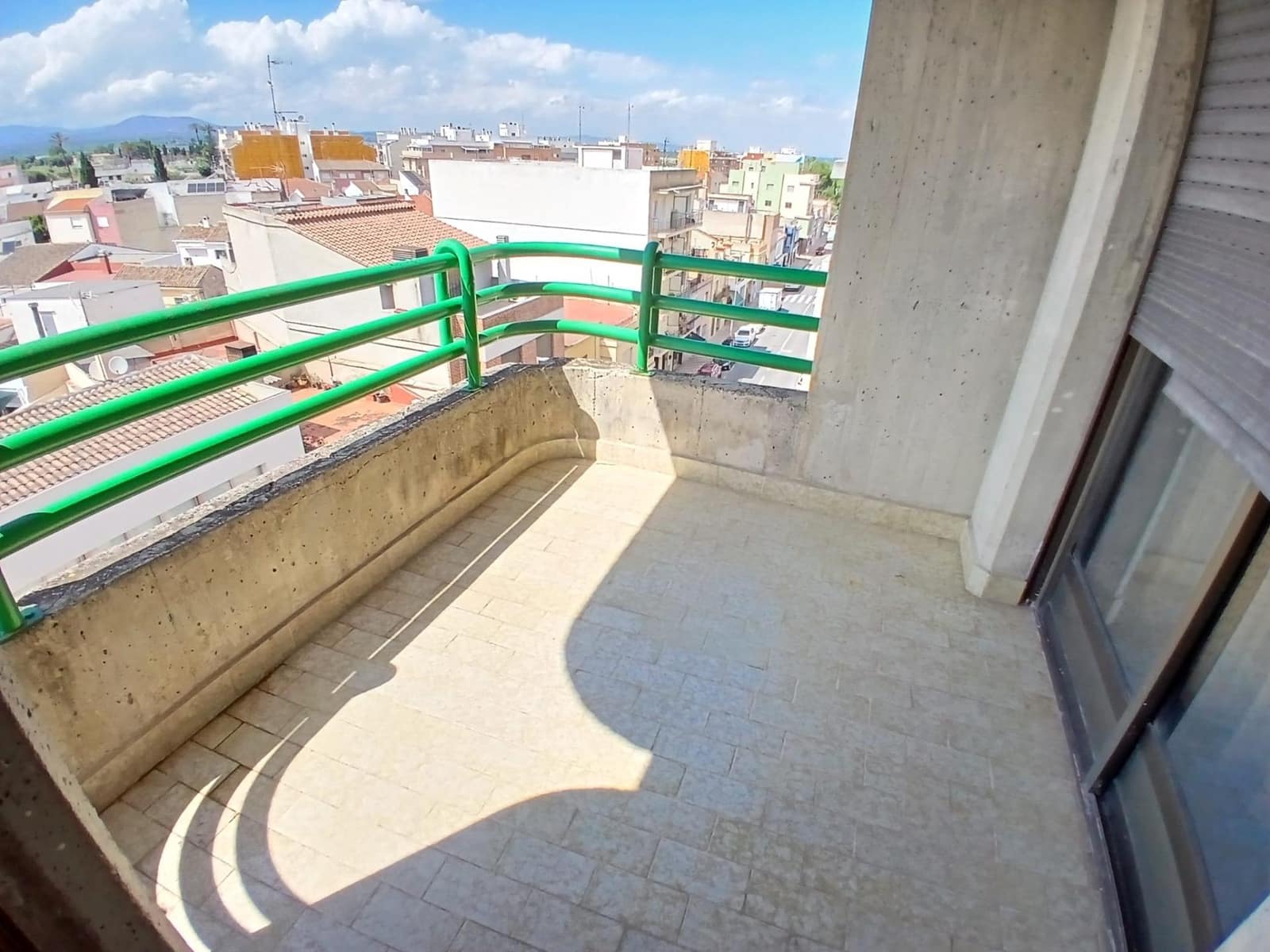 4 soverom Leilighet til salgs i Alberic - € 130 000 (Ref: 9822893)
