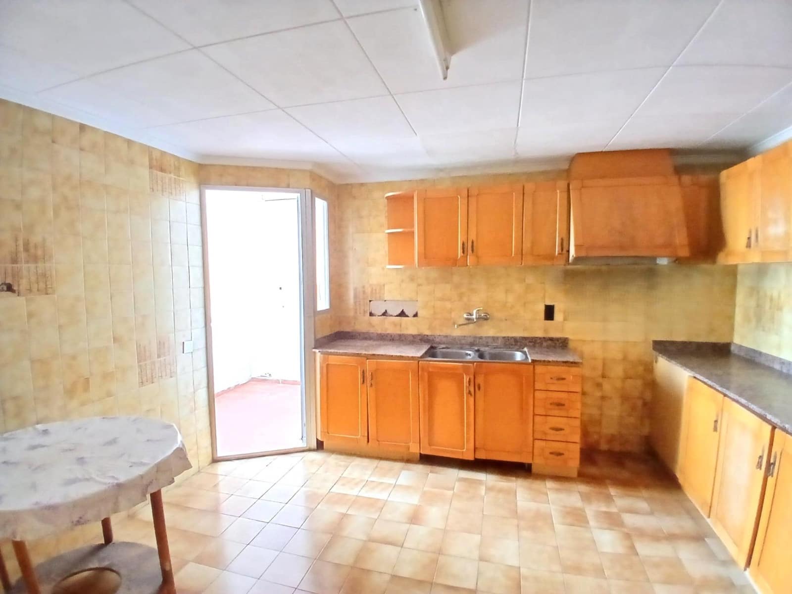 4 soverom Leilighet til salgs i Alberic - € 130 000 (Ref: 9822893)