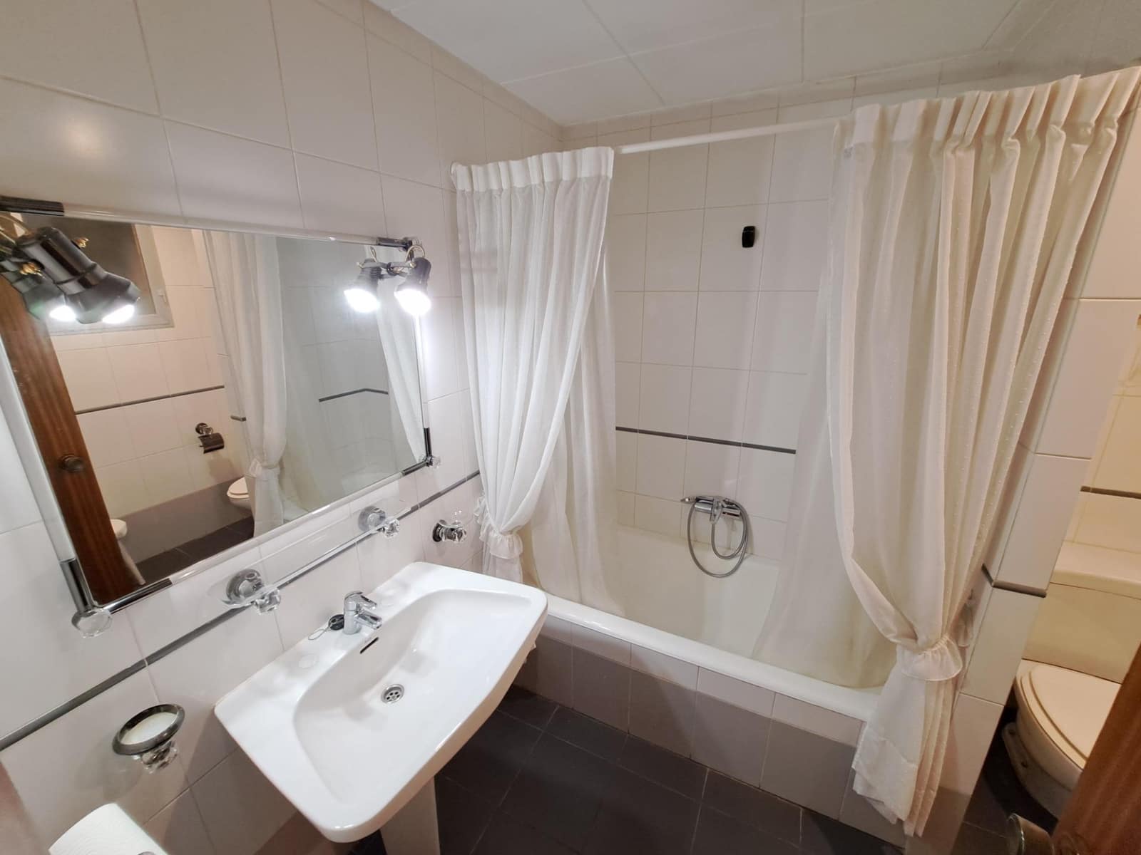 4 bedroom Flat for sale in Alzira - € 225,000 (Ref: 9829072)