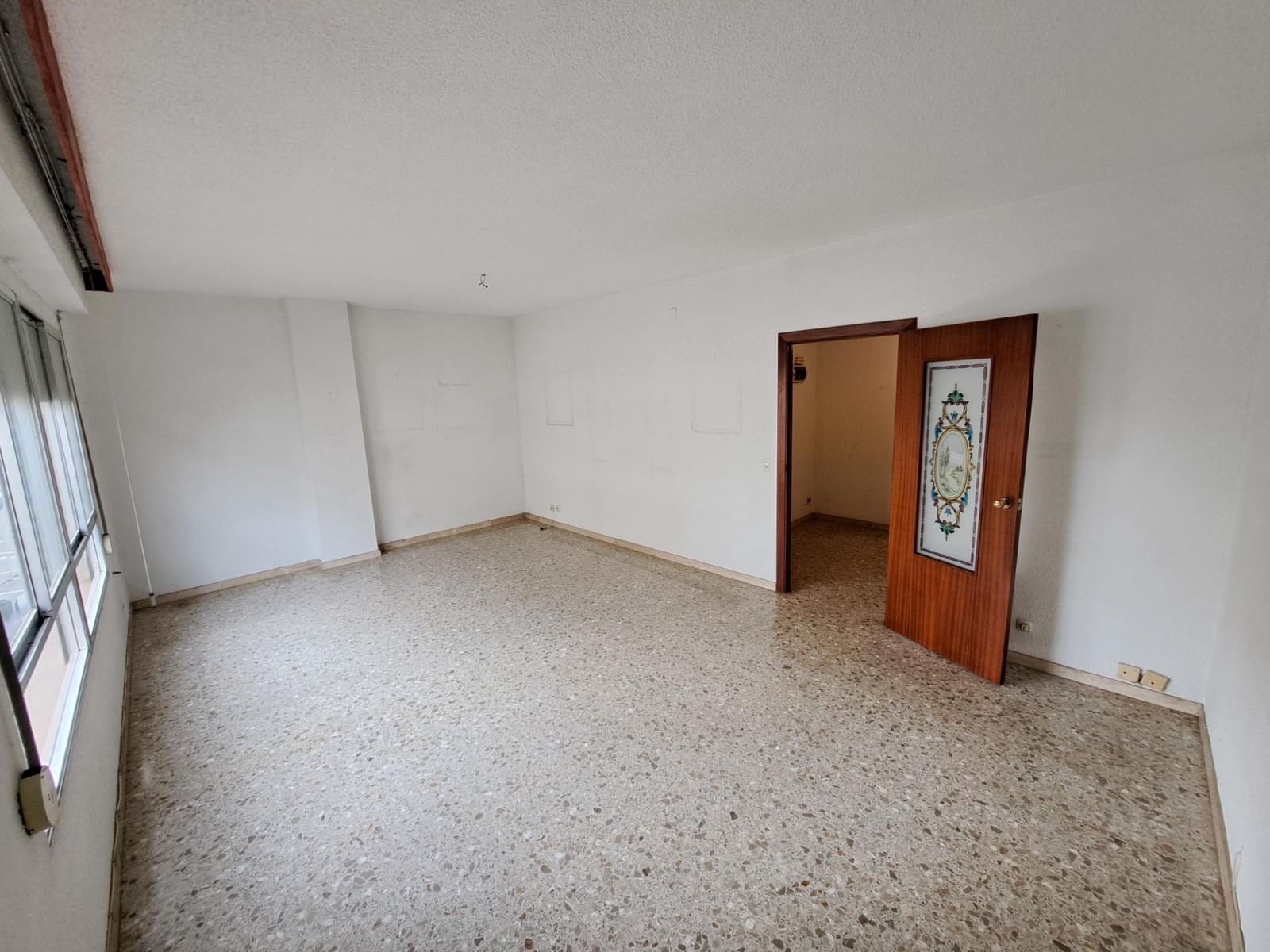 4 bedroom Flat for sale in Alzira - € 225,000 (Ref: 9829072)
