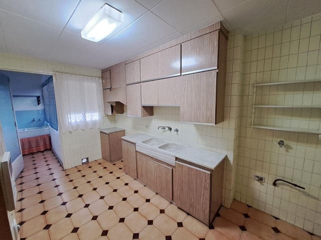 4 soveværelse Lejlighed til salg i Alzira - € 225.000 (Ref: 9829072)