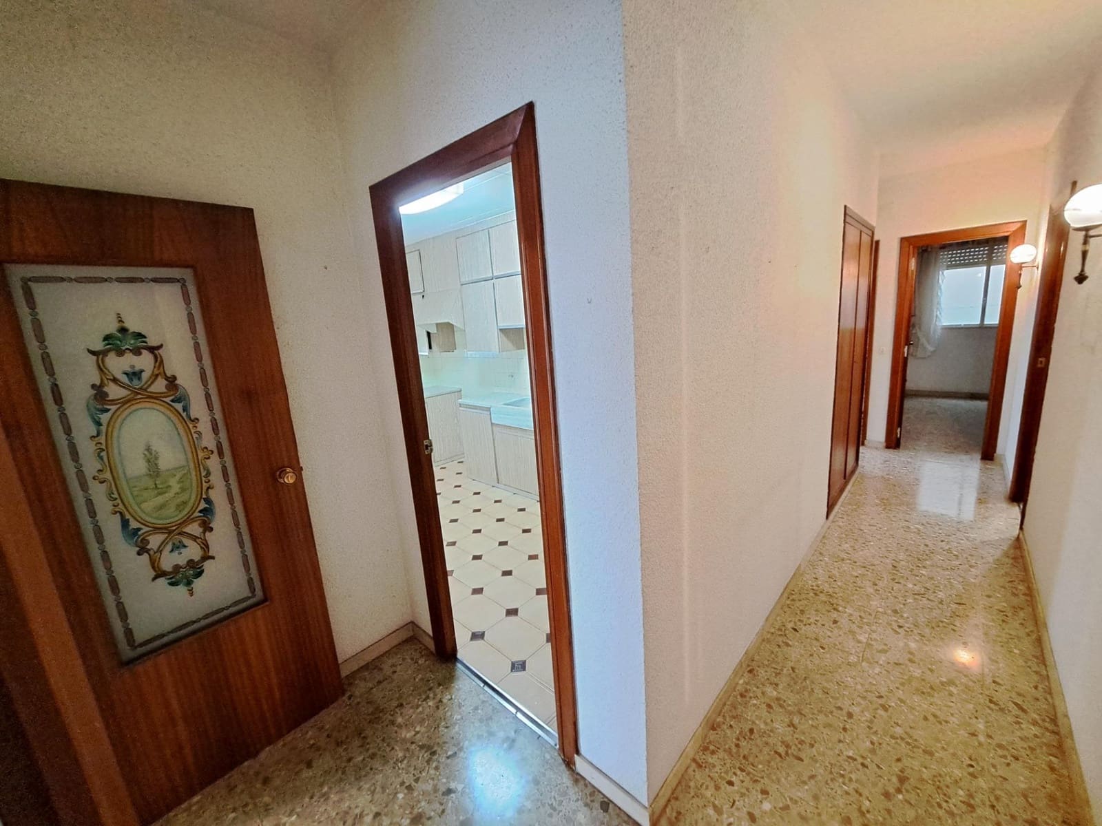 4 bedroom Flat for sale in Alzira - € 225,000 (Ref: 9829072)