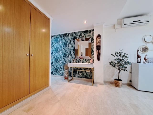 3 soveværelse Lejlighed til salg i Alzira - € 188.000 (Ref: 9831324)