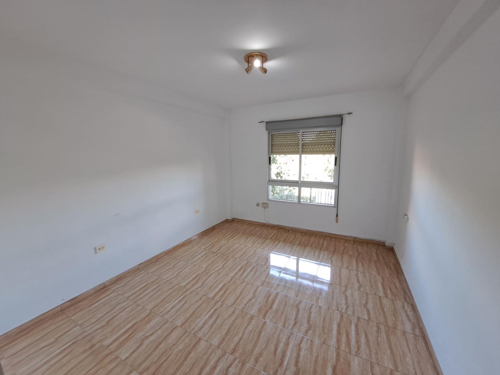 3 soverom Leilighet til salgs i Alzira - € 137 000 (Ref: 9831325)