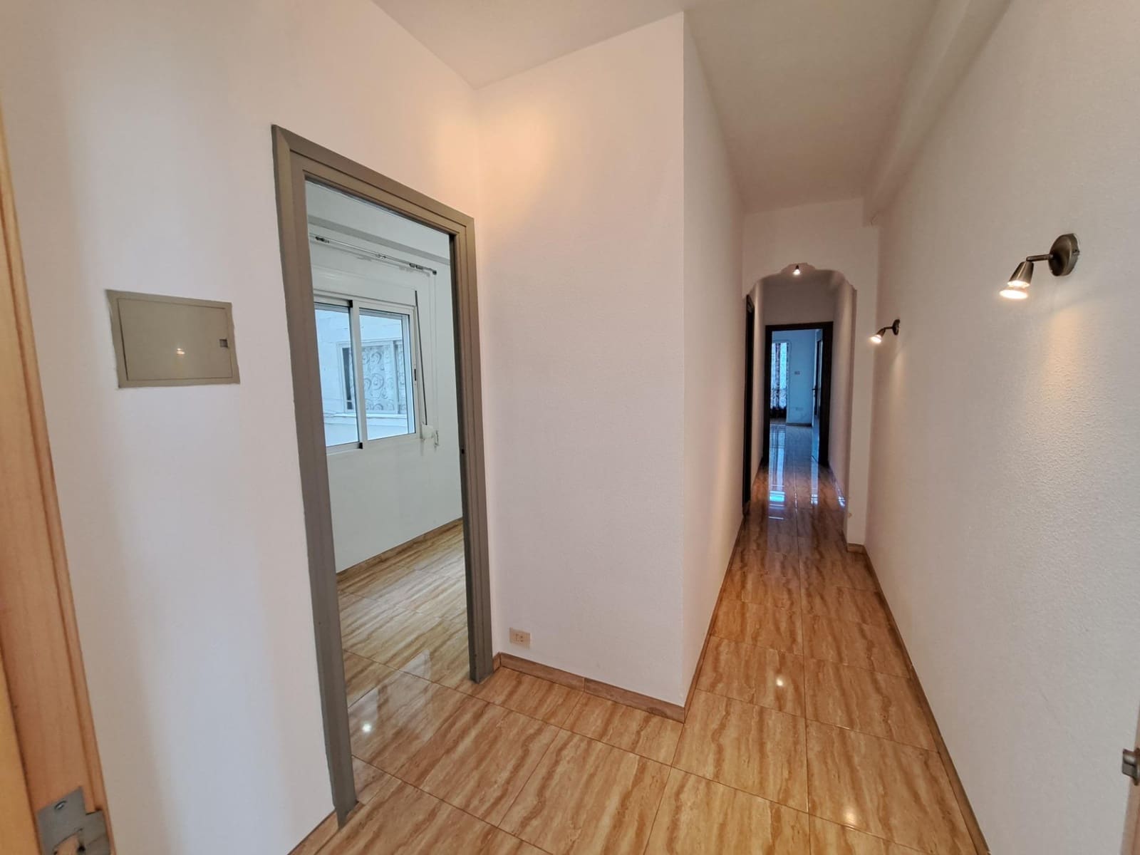 3 soverom Leilighet til salgs i Alzira - € 137 000 (Ref: 9831325)