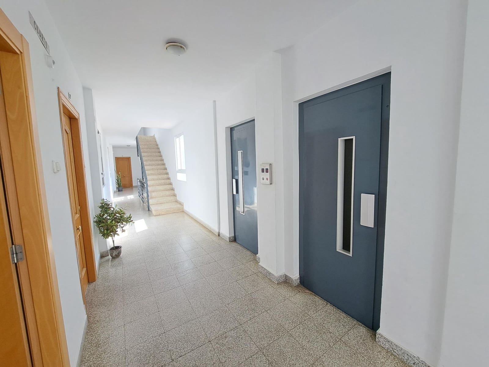 3 soverom Leilighet til salgs i Alzira - € 137 000 (Ref: 9831325)