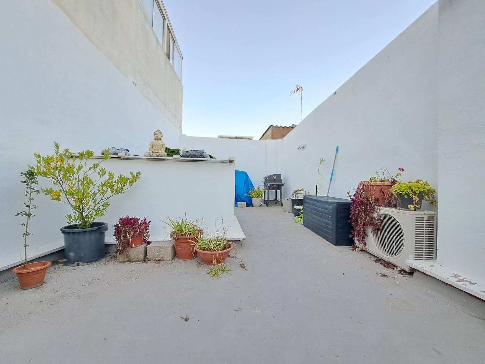 1 bedroom Townhouse for sale in Alzira - € 150,000 (Ref: 9831326)