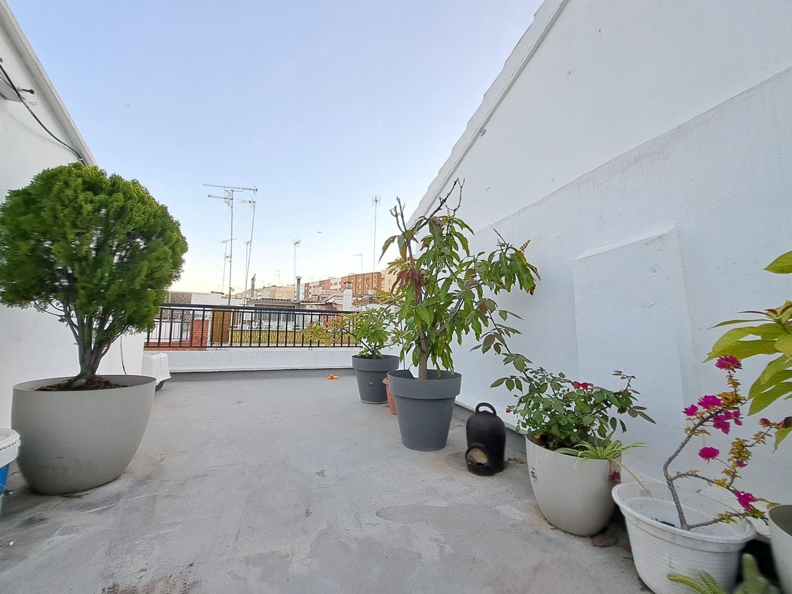 1 bedroom Townhouse for sale in Alzira - € 150,000 (Ref: 9831326)