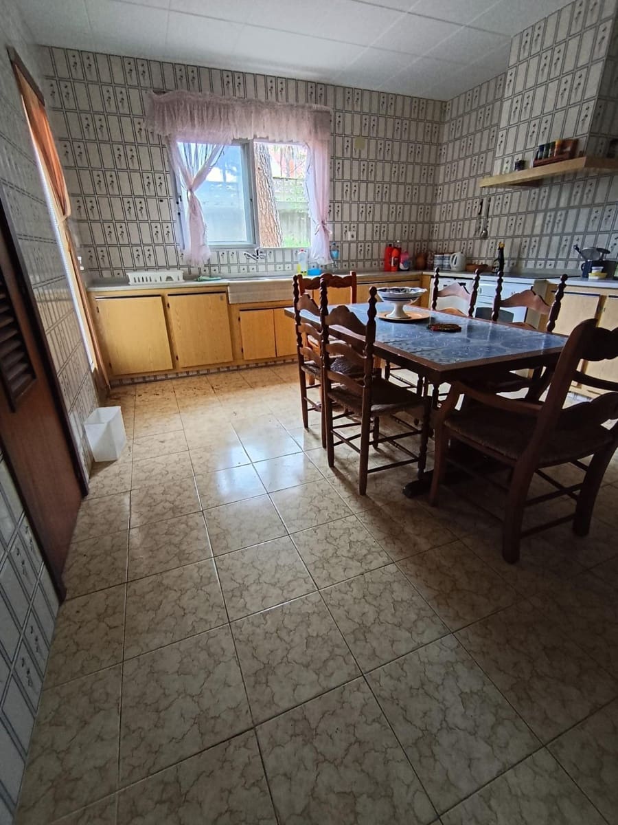 5 bedroom Villa for sale in Alzira with garage - € 335,000 (Ref: 9839226)