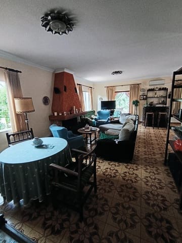5 quarto Moradia para venda em Alzira com garagem - 335 000 € (Ref: 9839226)