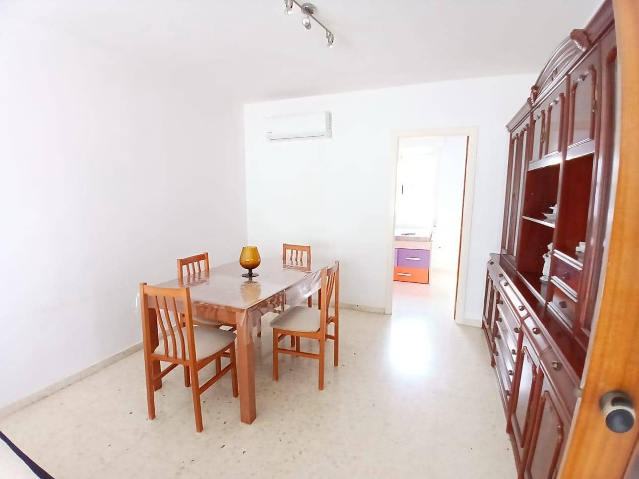 3 bedroom Townhouse for sale in Carcer with garage - € 89,000 (Ref: 9839227)