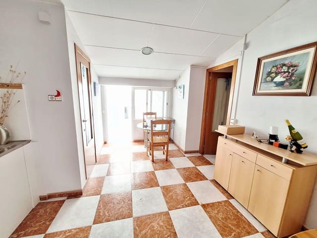 5 quarto Casa em Banda para venda em Carcaixent com garagem - 180 000 € (Ref: 9839228)