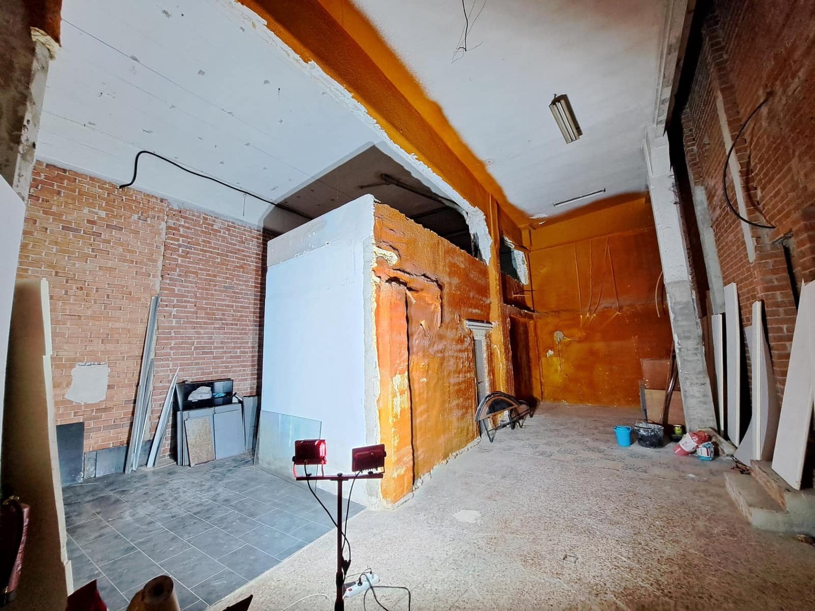 Local Comercial en Alzira en alquiler - 900 € (Ref: 9843368)
