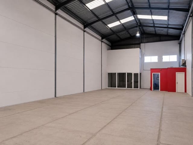 Företag att hyra i Alzira - 1 200 € (Ref: 9843369)