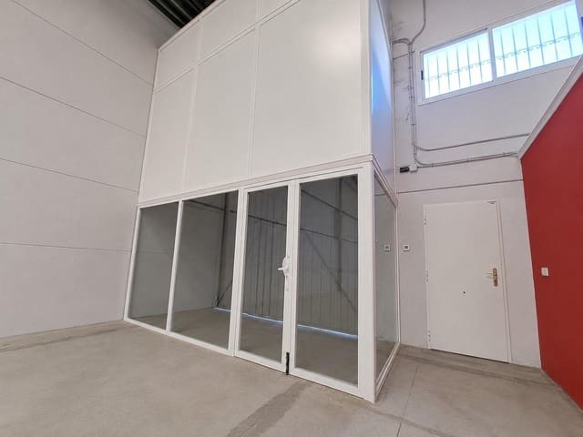 Företag att hyra i Alzira - 1 200 € (Ref: 9843369)