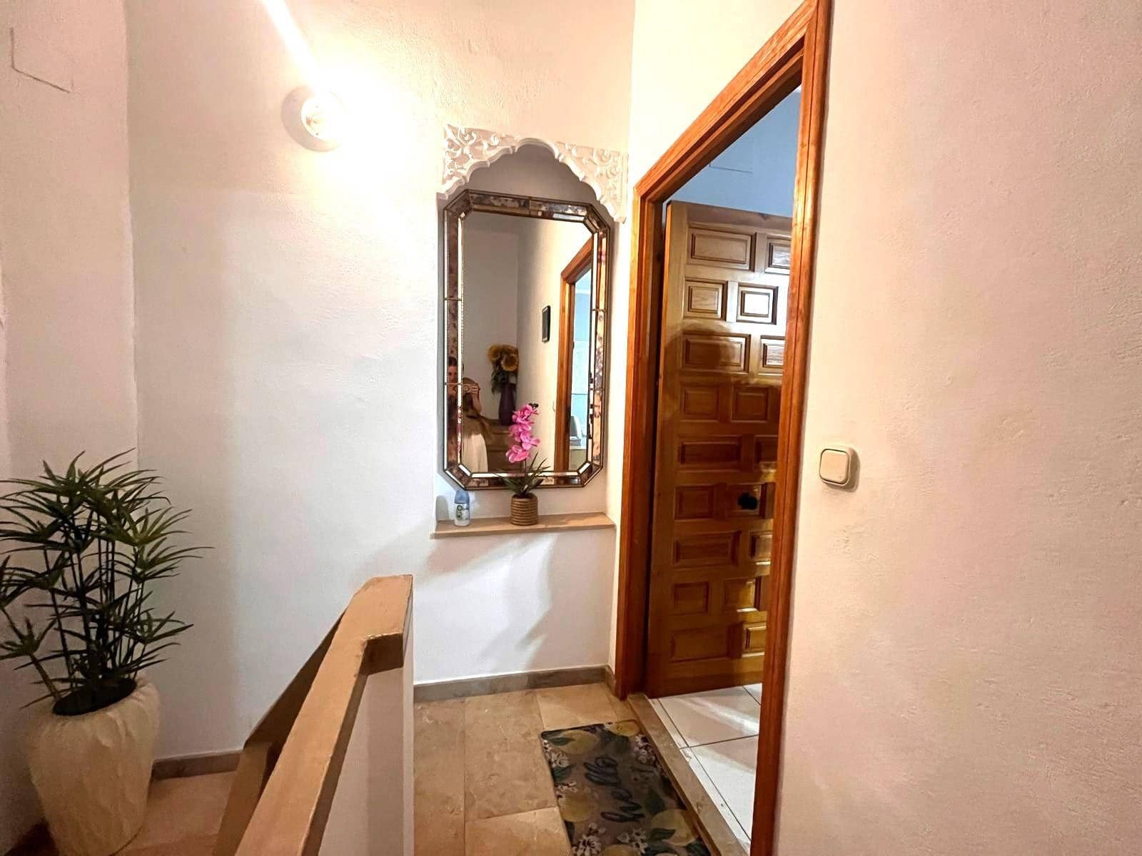 6 bedroom Apartment for sale in Carcaixent - € 220,000 (Ref: 9846197)