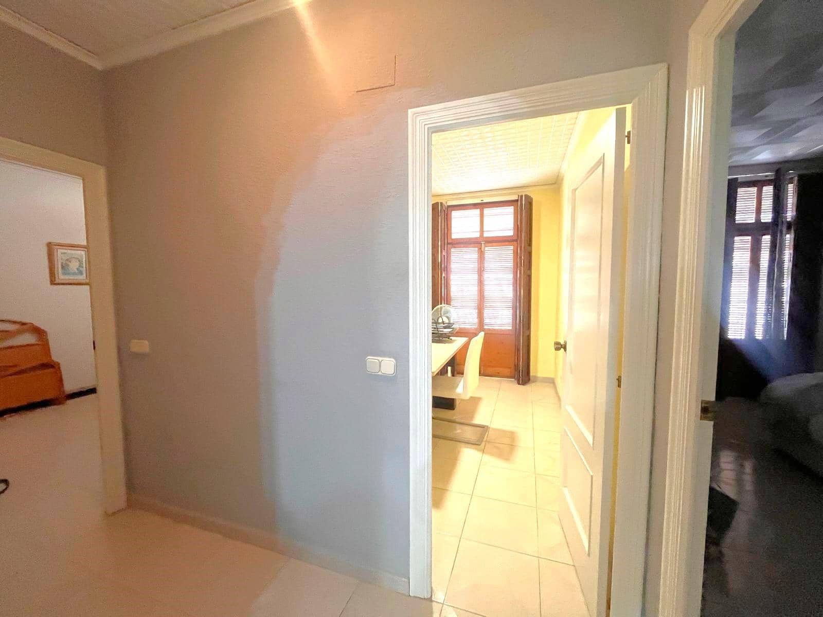 6 bedroom Apartment for sale in Carcaixent - € 220,000 (Ref: 9846197)