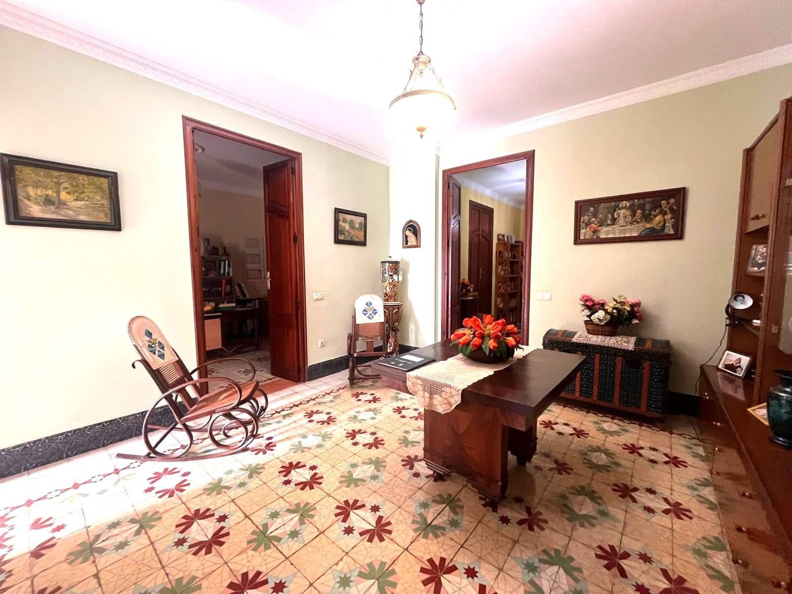 3 bedroom Flat for sale in Carcaixent - € 149,000 (Ref: 9846197)