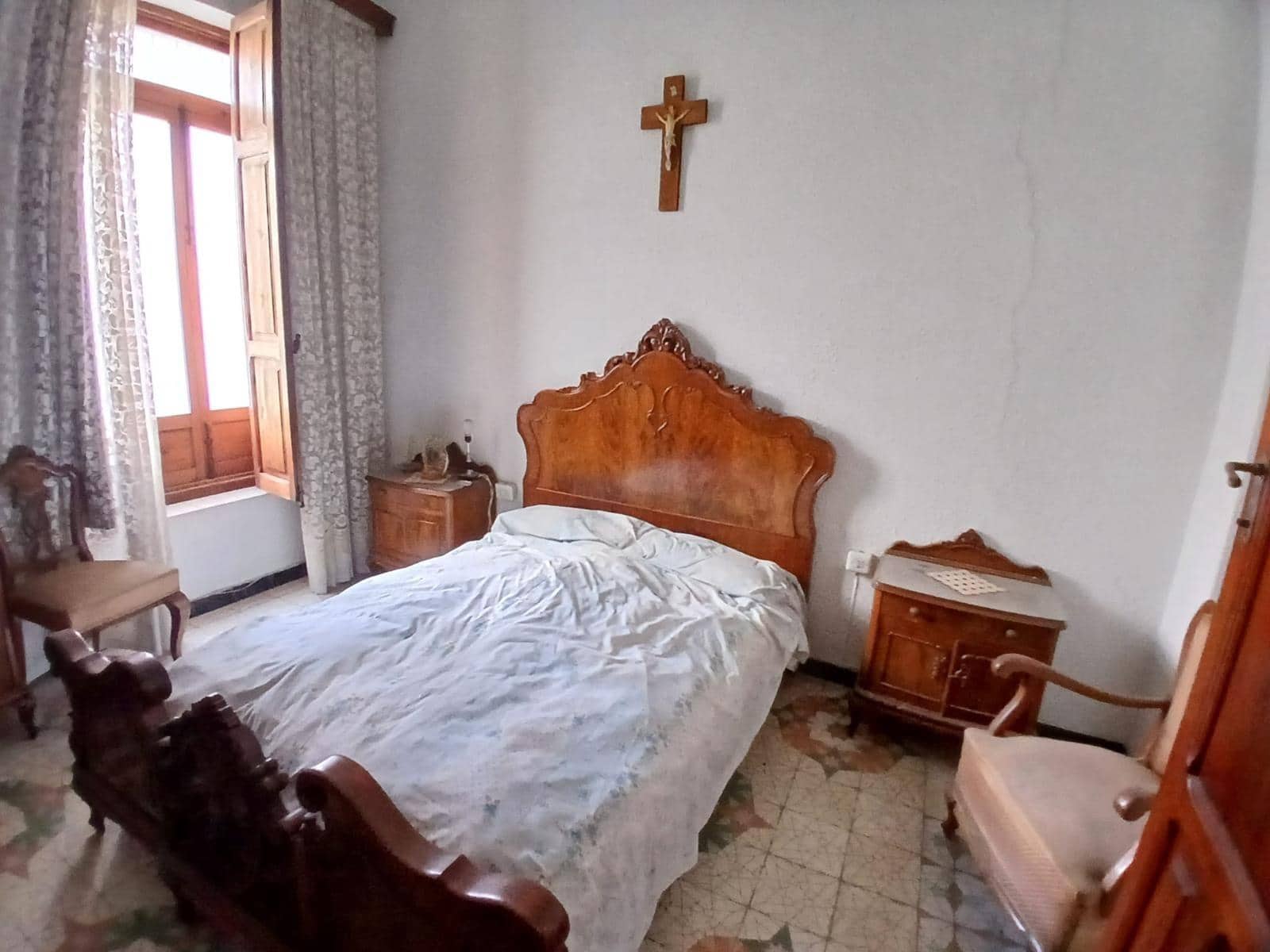 4 soveværelse Byhus til salg i Alzira - € 130.000 (Ref: 9855426)
