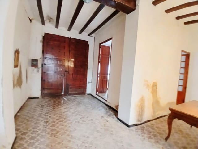 4 soveværelse Byhus til salg i Alzira - € 130.000 (Ref: 9855426)