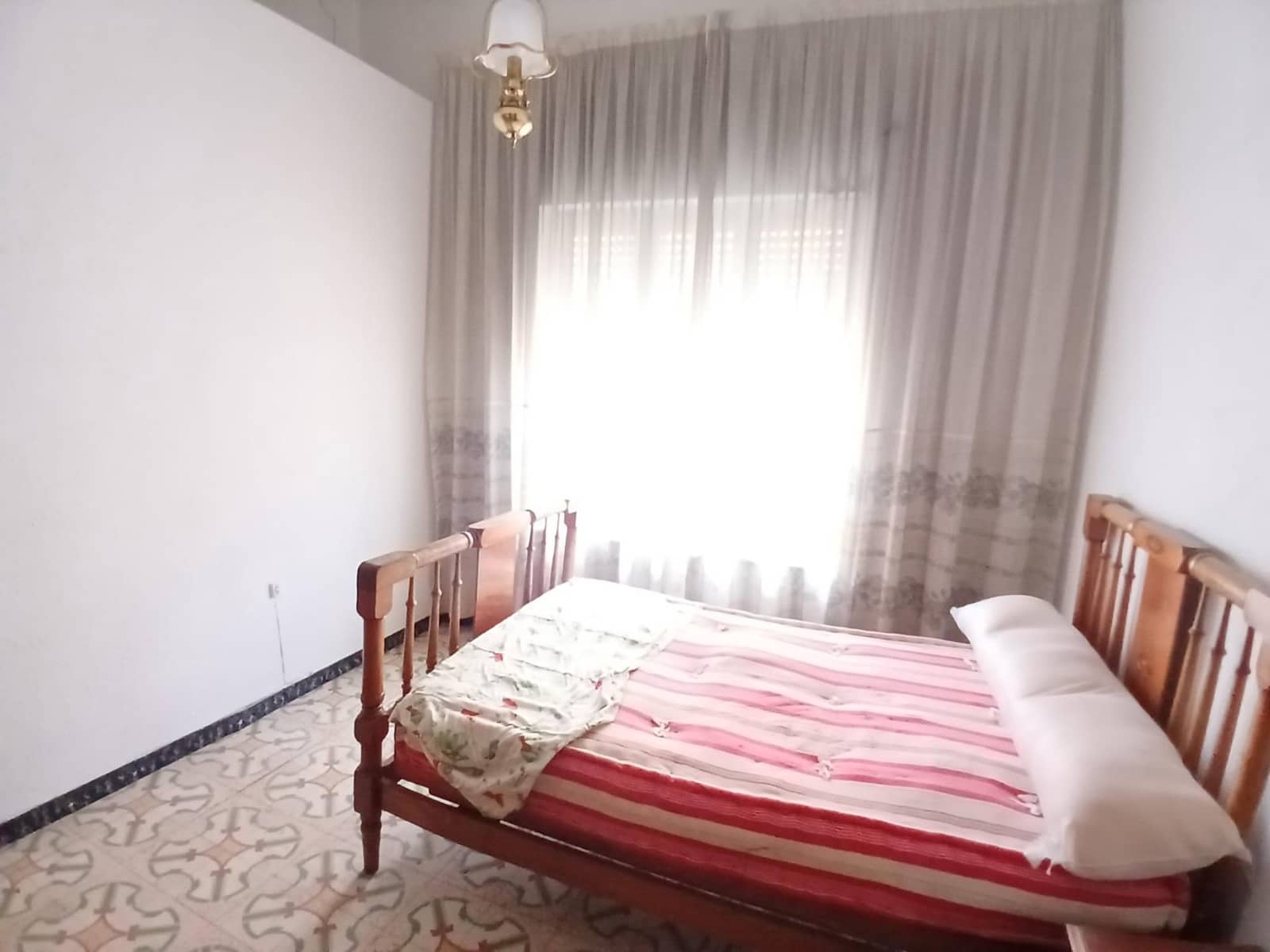 4 soveværelse Byhus til salg i Alzira - € 130.000 (Ref: 9855426)
