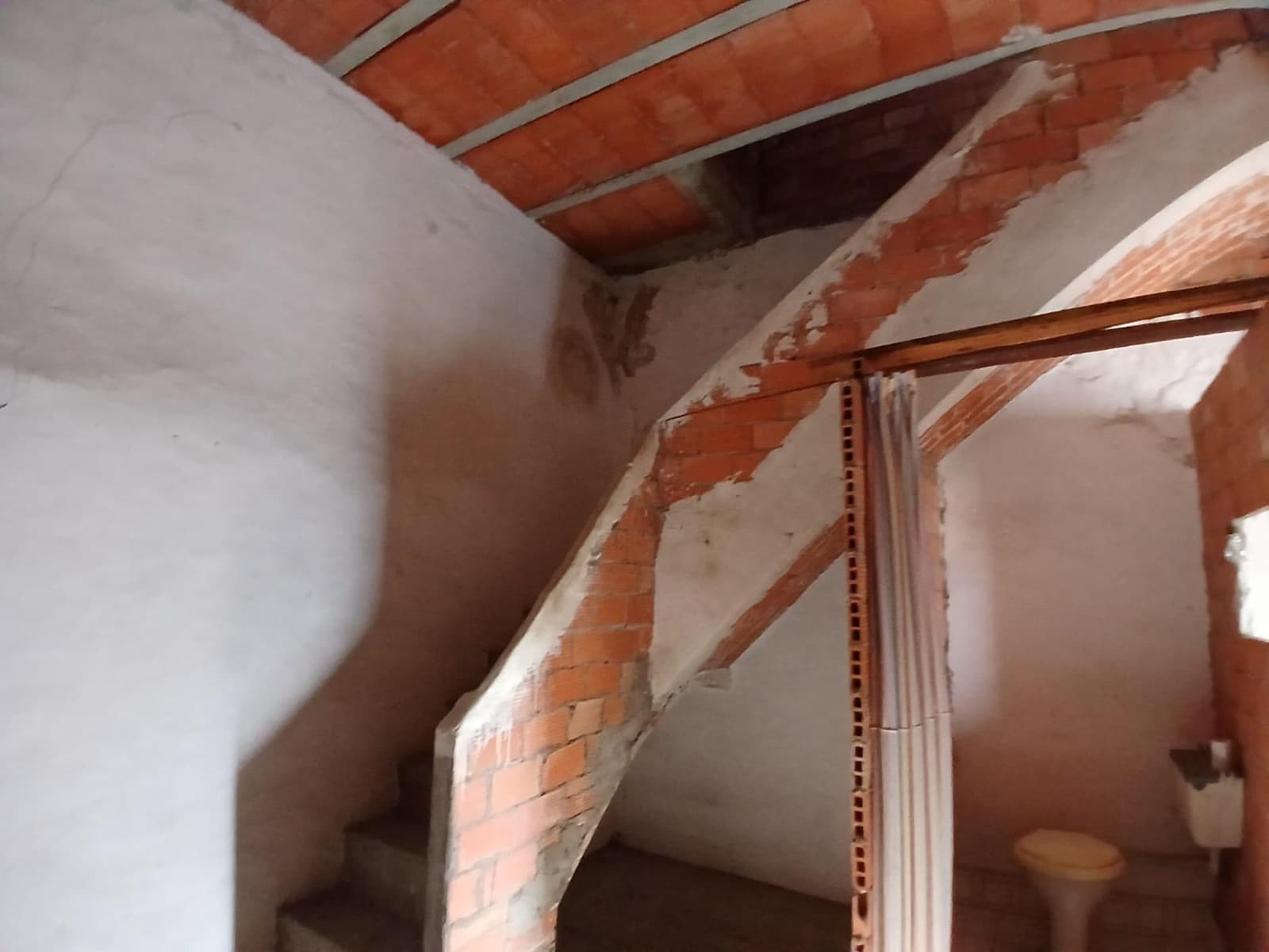 4 soveværelse Byhus til salg i Alzira - € 130.000 (Ref: 9855426)