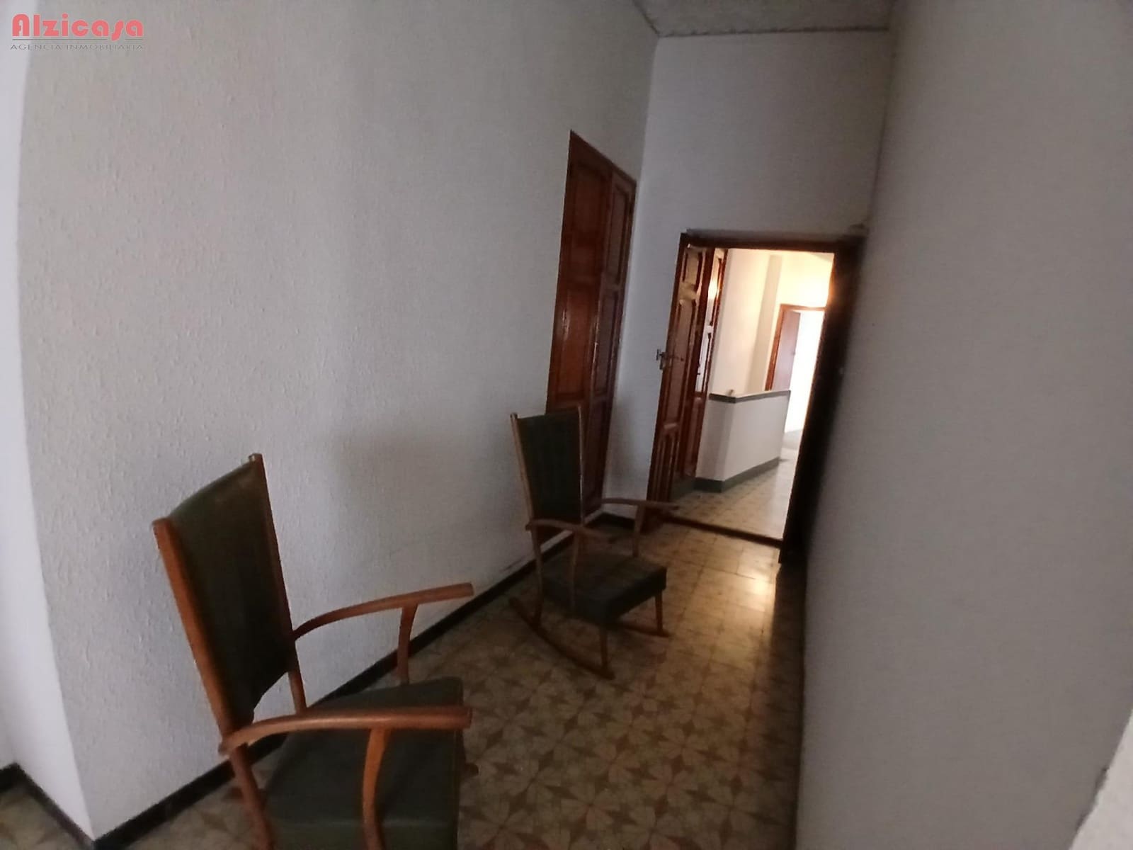 4 soveværelse Byhus til salg i Alzira - € 130.000 (Ref: 9855426)